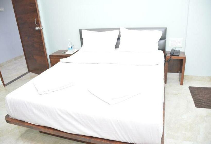 Номер Стандарт, Shankar Residency, Akkalkot