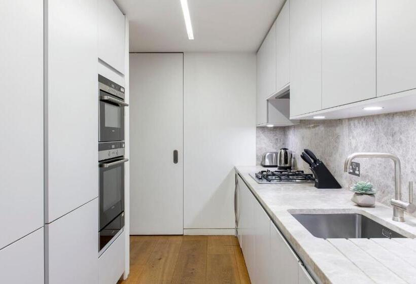 Апартаменты 2 Спальни, Cove Arne Street