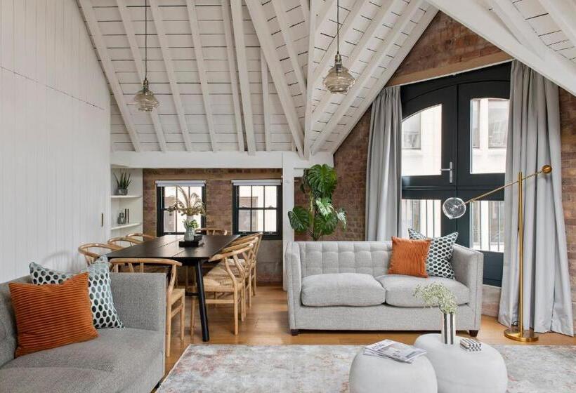 Апартаменты 3 Спальни, Cove Arne Street