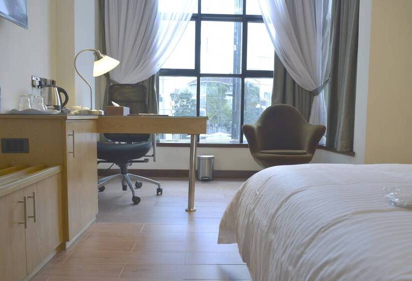 اتاق سوپریور, La Maison Royale