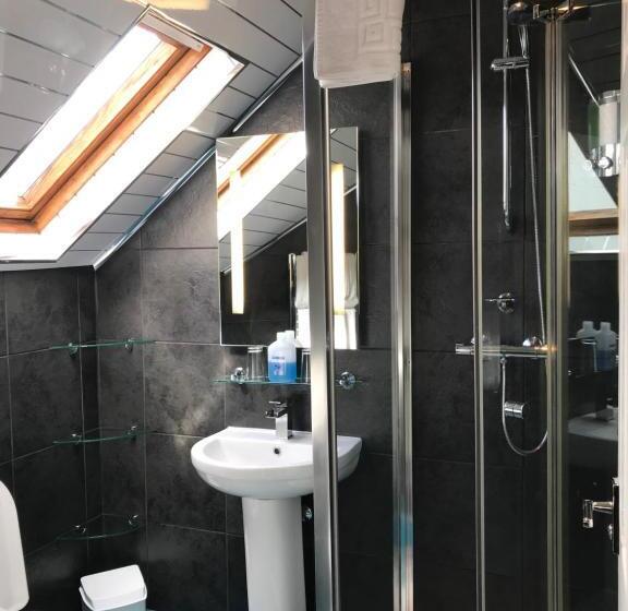 Семейный Номер, Cassandra Guest House