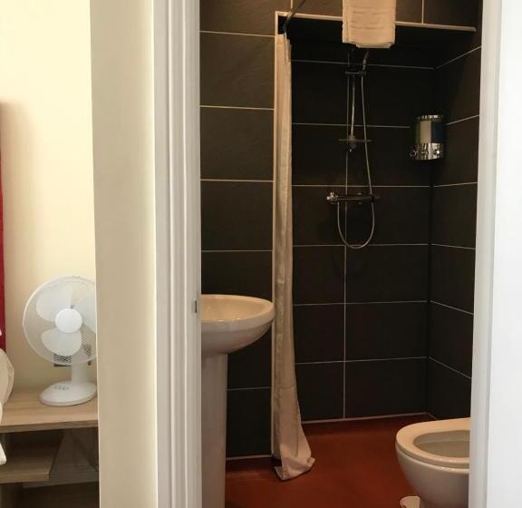 Номер Deluxe, Cassandra Guest House