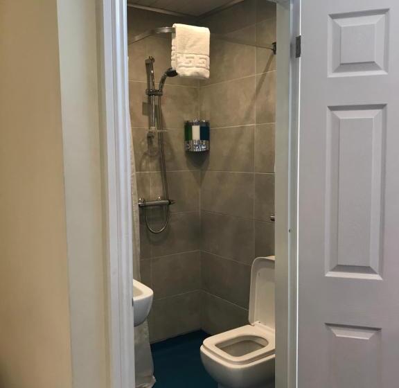 Семейный Номер, Cassandra Guest House