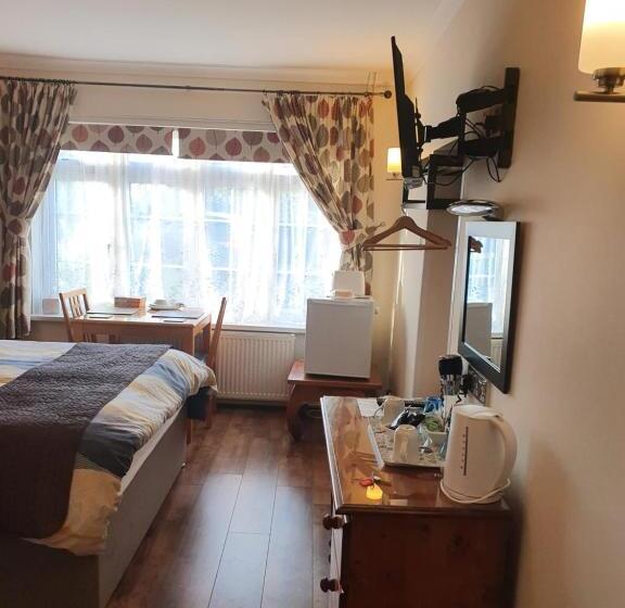 اتاق استاندارد, Penryn Guest House, Ensuite Rooms, Free Parking And Free Wifi
