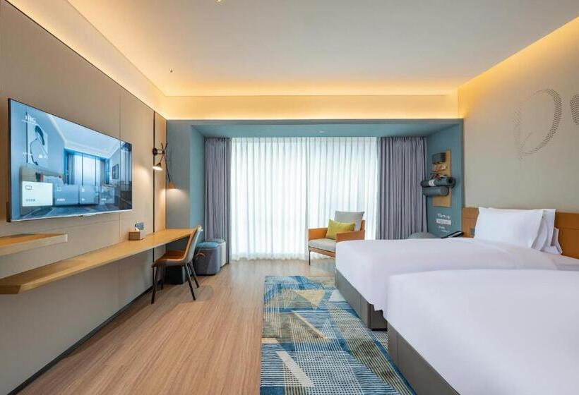 Номер Стандарт Вид на Канал, Even Suzhou Grand Canal, An Ihg