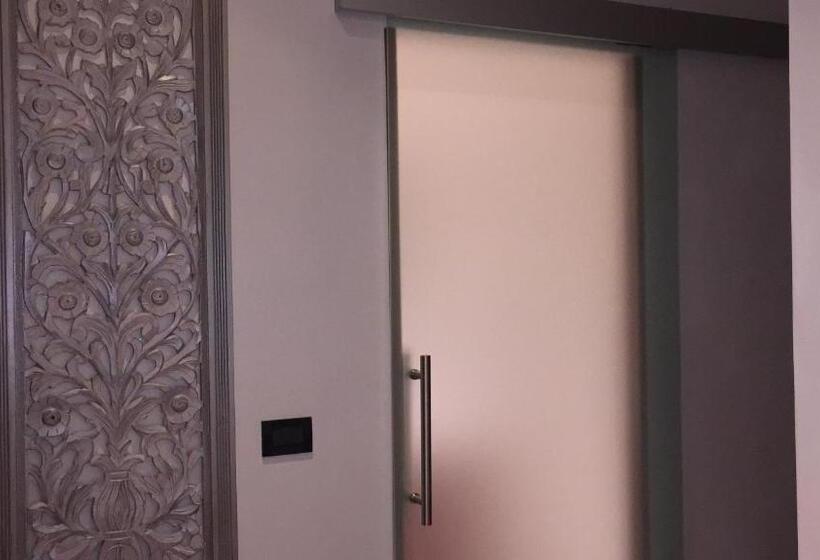 سوییت جونیور, B&b Garda 4u
