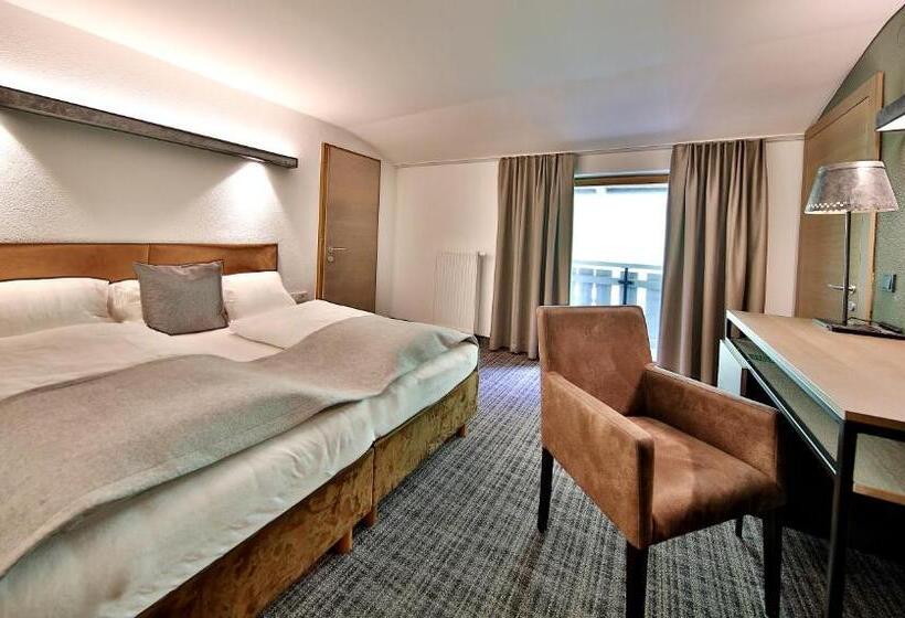 Люкс, Panoramahotel Fliesserhof