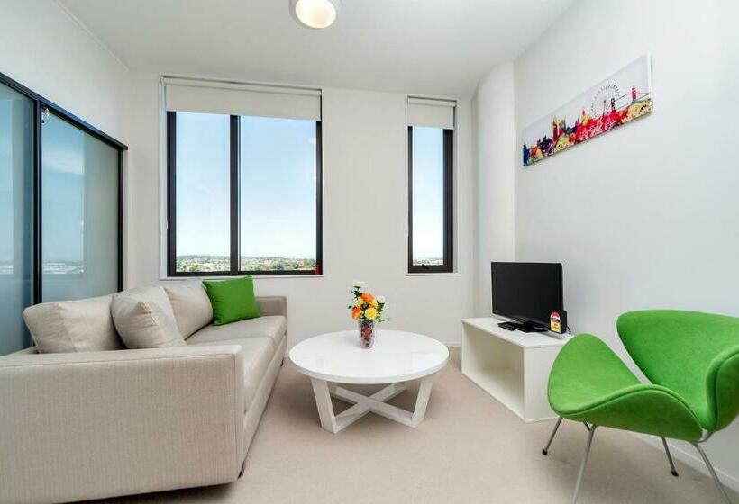 Апартаменты 1 Спальня, Mcentral Apartments Manukau