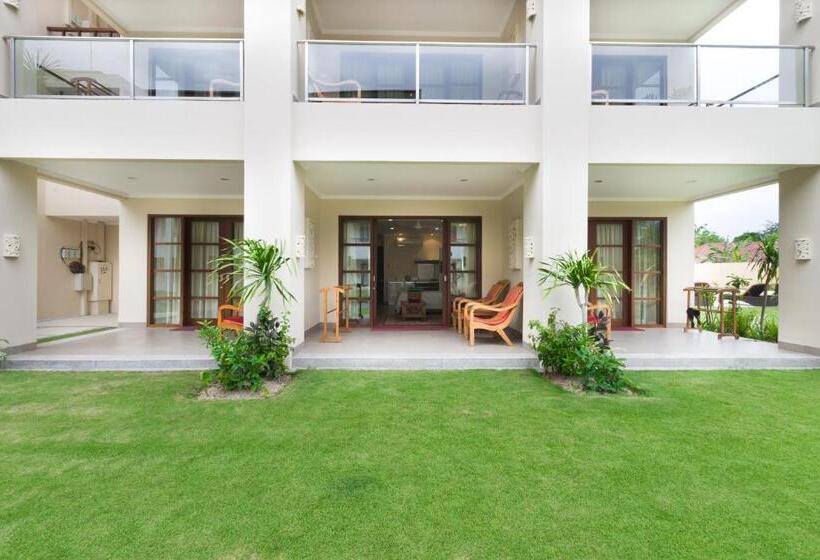 استودیوی استاندارد, Peninsula Bay Resort