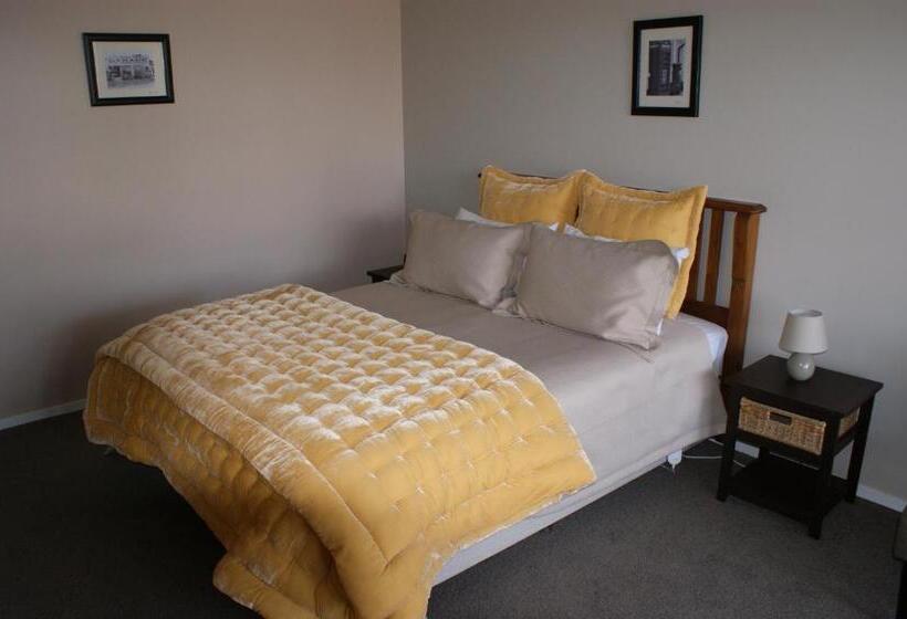 디럭스 룸, 73 Milton Accommodation