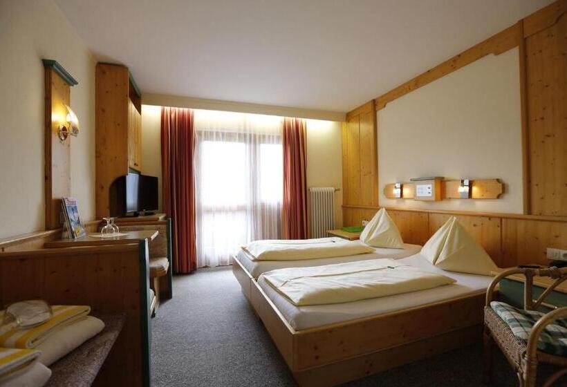 Номер Стандарт с Балконом, Premium Wanderhotel Steirerhof