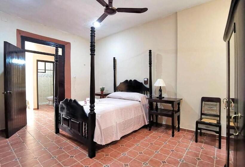 Quarto Estandar Cama King, Casa Pellegrin