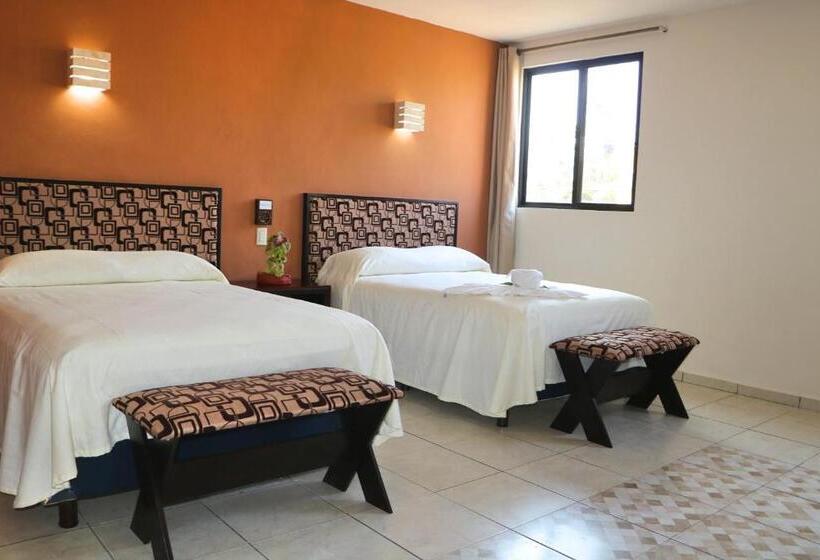 Quarto Estandar, Casa Pellegrin