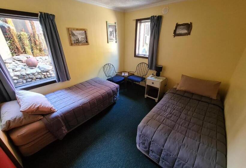 Номер Стандарт Совместная Ванная, Chateau Backpackers & Motels