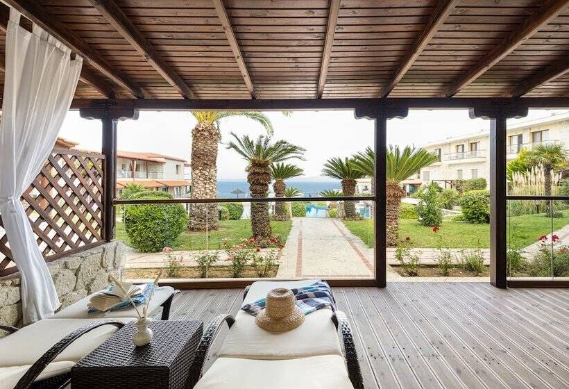 Полулюкс Вид на Море, Blue Bay Halkidiki