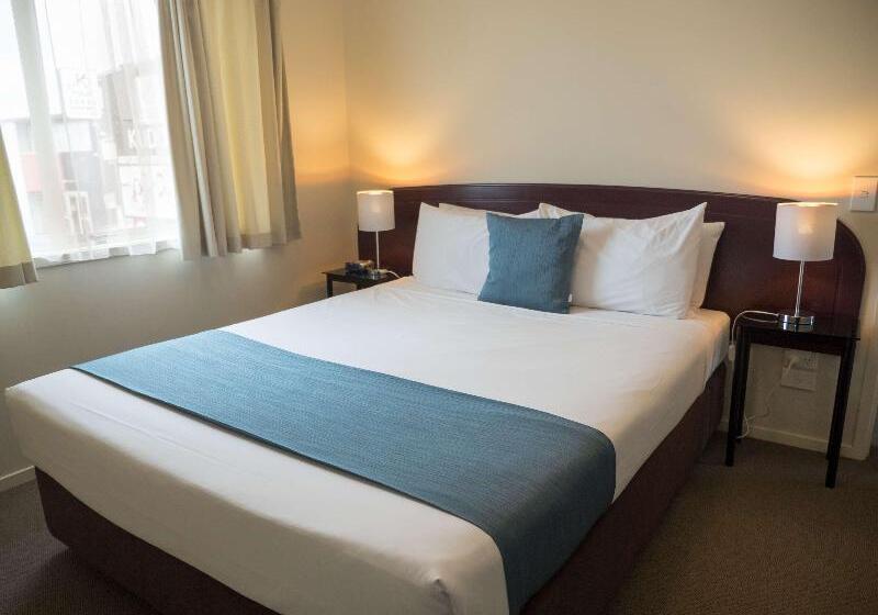 Quarto Estandar Cama King para Deficientes Físicos, Econo Lodge Broken Arrow  Tulsa