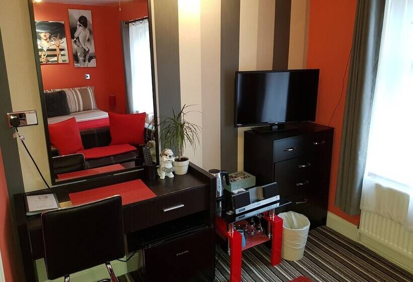 اتاق سوپریور, Robin 7 Lodge City Centre