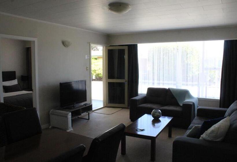 침실 2개 아파트, Aorangi Motel