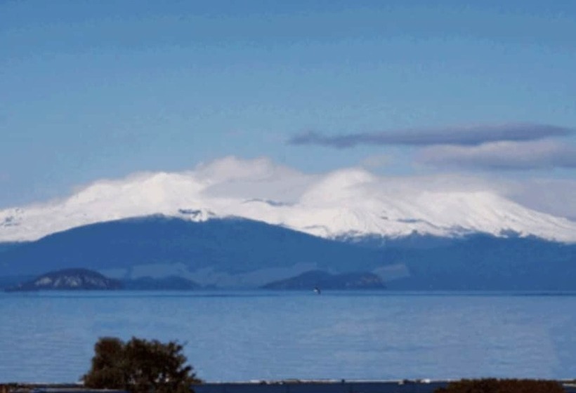Президентский Люкс, Lake Taupo Motor Inn