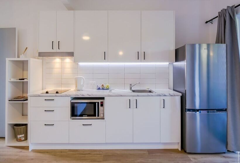 Студия Deluxe, Boat Harbour Studio Apartments And Villas