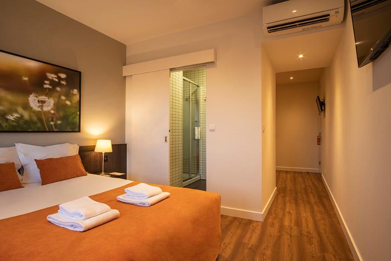 سوییت جونیور, Riversuites