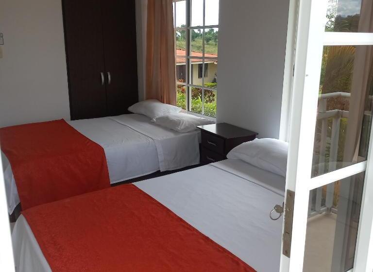 패밀리 룸, Finca Hotel El Amanecer