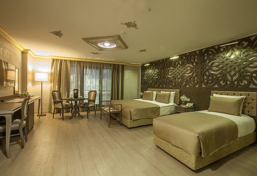 اتاق لوکس سه تخته, Empire Suite