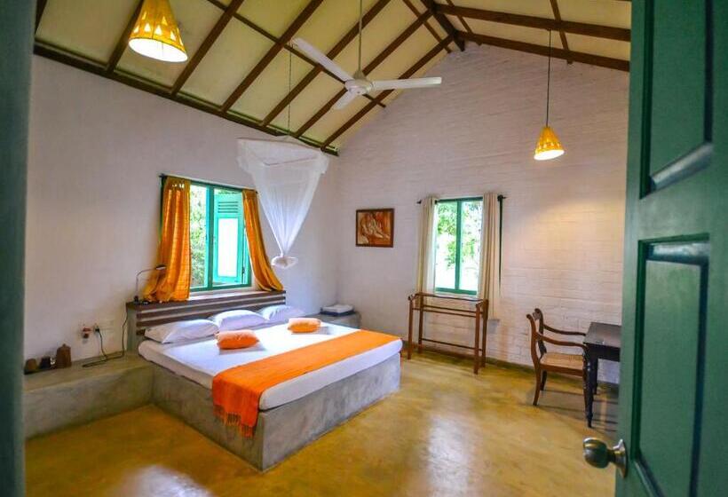 Вилла 1 Спальня Вид на Сад, Back Of Beyond   Wellness Retreat