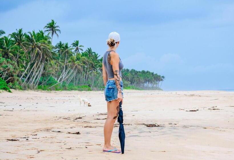 Вилла 1 Спальня Вид на Сад, Back Of Beyond   Wellness Retreat