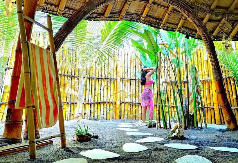 Бунгало Стандарт Вид на Море, Coconut Garden Beach Resort
