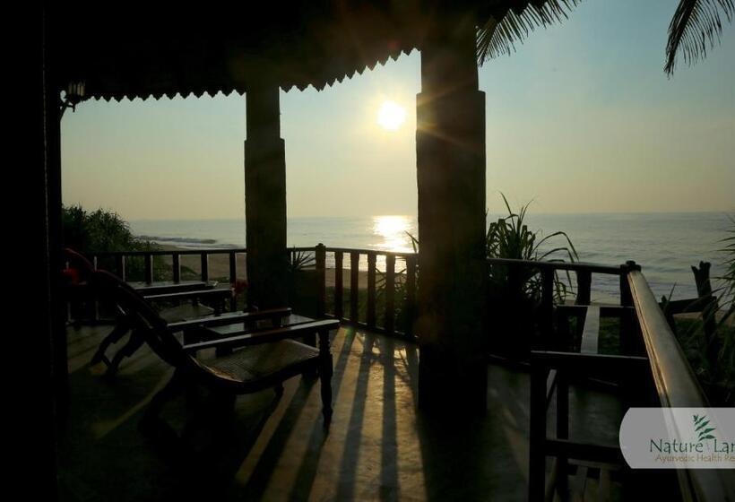 Люкс Superior Вид на Море, Nature Lanka Ayurveda Resort