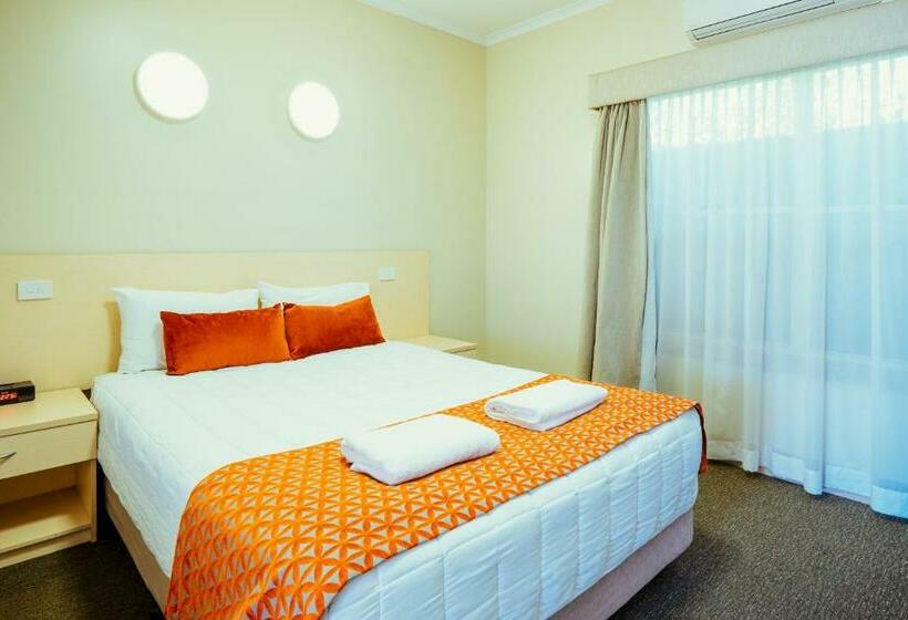 Номер Стандарт, Club Motor Inn