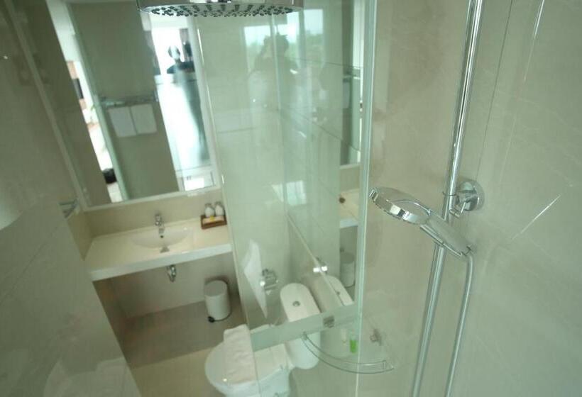 Номер Deluxe, Sunwood Hotel Arianz Mataram