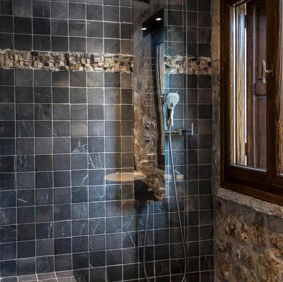 Номер Deluxe с Балконом, Elafos Spa