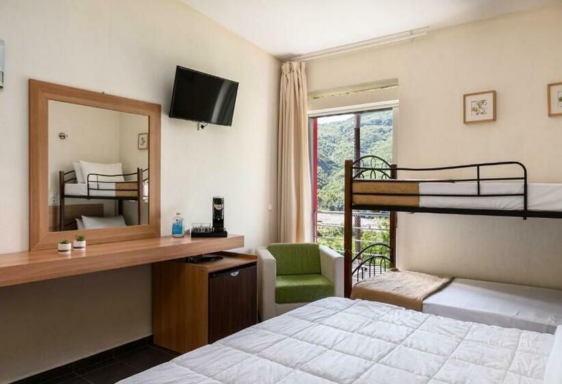 اتاق خانوادگی, Gefiri Plakas Hotel By Konnect, Tzoumerka