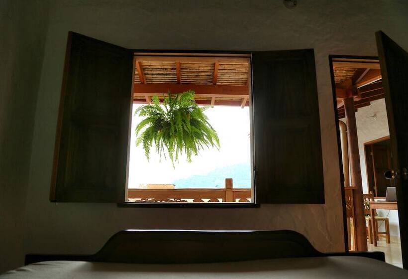 패밀리 룸, S. Peppers Hostel