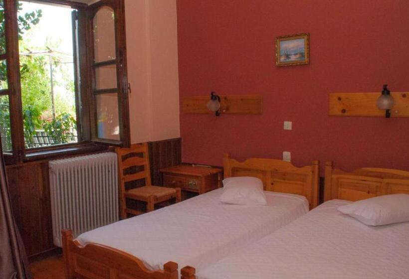 Стандартный Номер Нижний Этаж, Christofer S Rooms