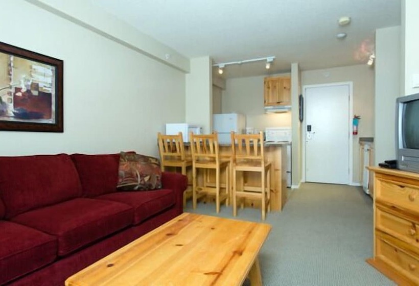 스위트, Vance Creek Hotel & Conference Centre