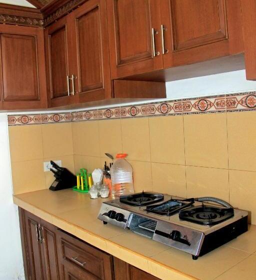 Люкс Семейный 2 Спальни, Ben S Homestay