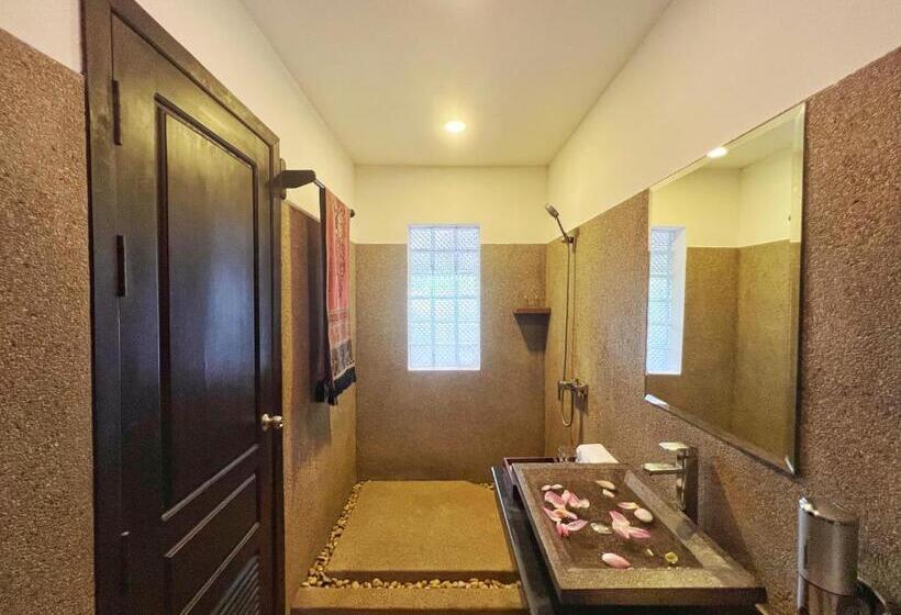اتاق لوکس, The Bliss Angkor
