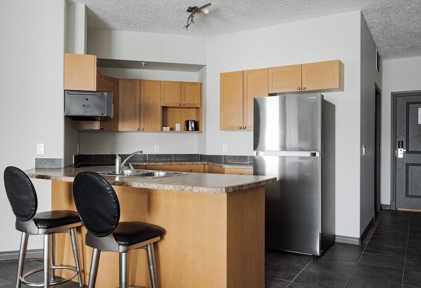 スイート, Premier Residences
