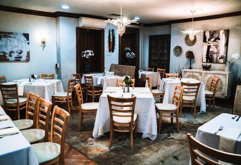 Номер Deluxe, Cameron Estate Inn & Restaurant