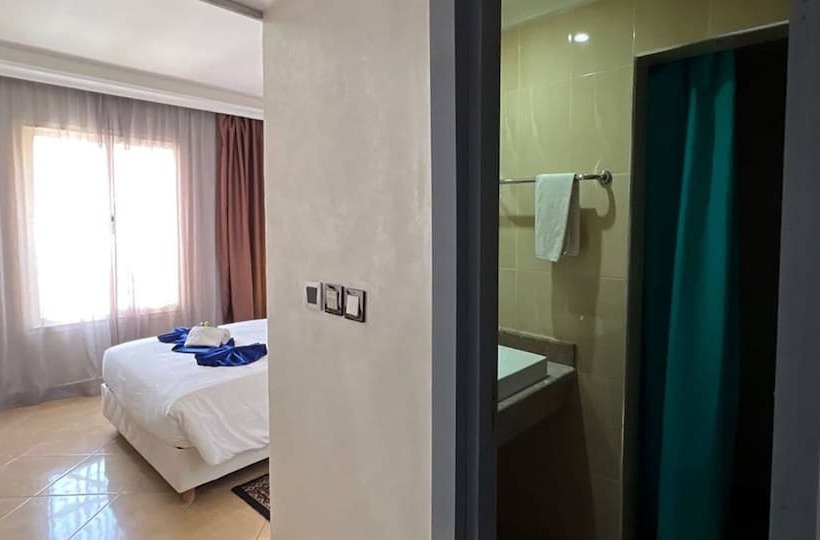 اتاق استاندارد یک نفره, Al Massira