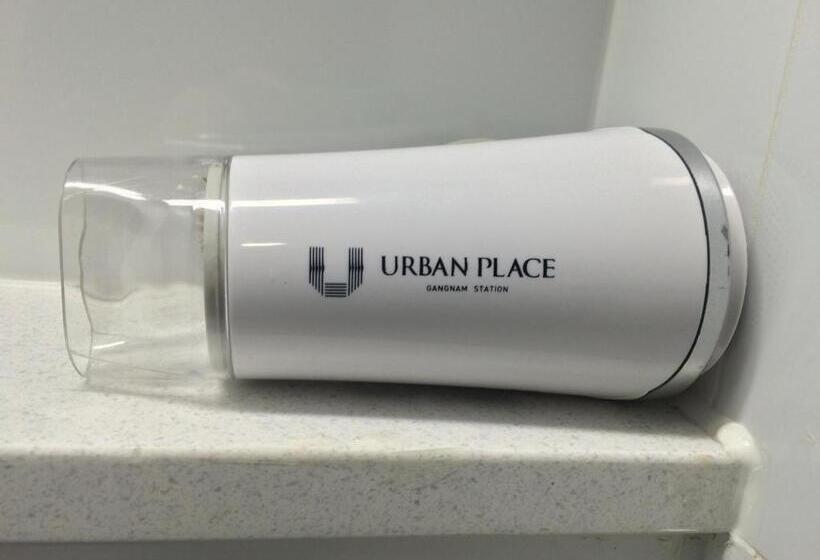 Quarto Estandar, Urban Place Gangnam