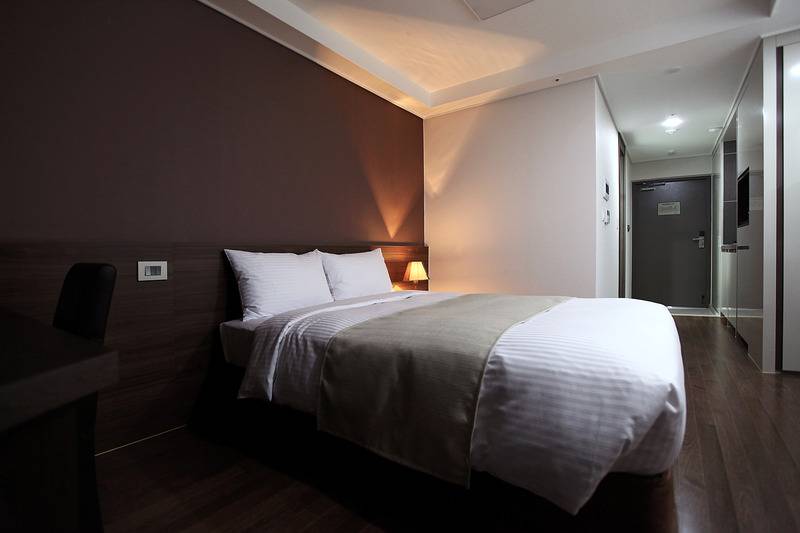 Quarto Estandar, Urban Place Gangnam