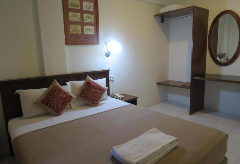 스탠다드 룸 퀸사이즈 침대, Virgo Batik Resort, Lumut Pulau Pangko