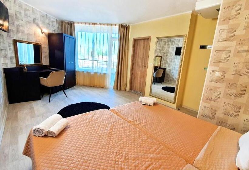 Quarto Deluxe Vista Mar, Favorit Apart