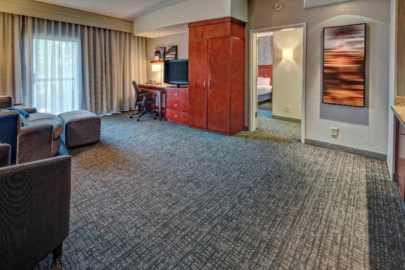 Люкс Кровать Кинг, Courtyard By Marriott Memphis Southaven
