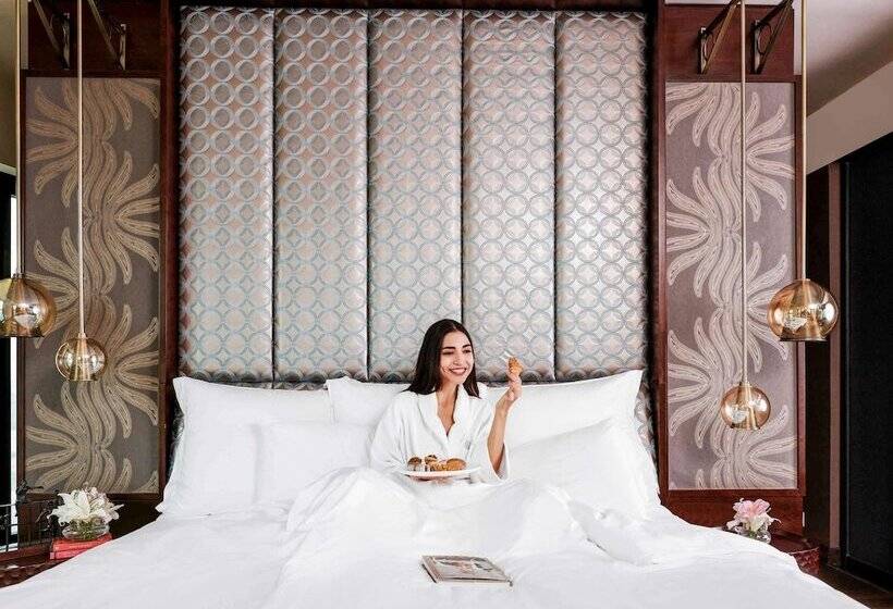 Номер Deluxe, Pullman New Delhi Aerocity An Accor Hotels Brand