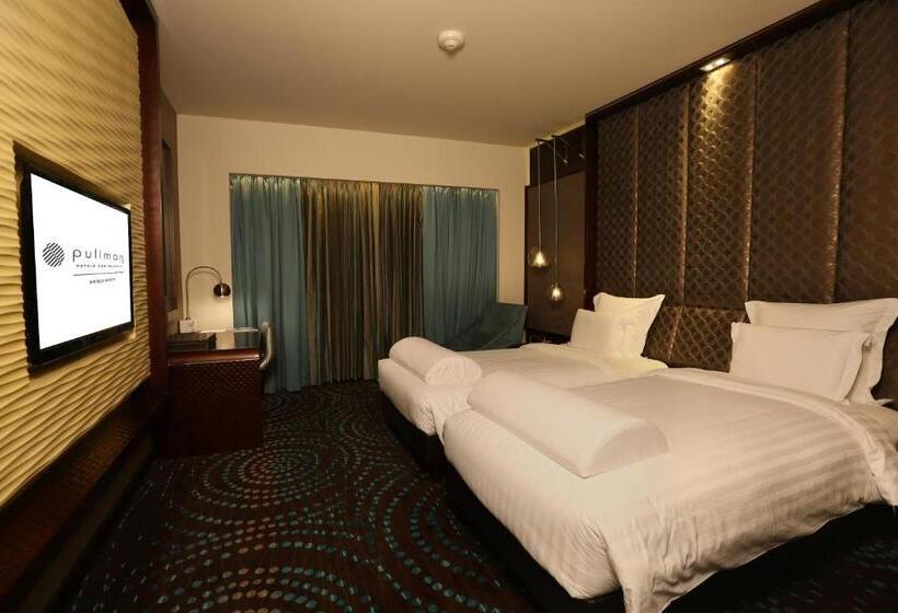 Номер Deluxe, Pullman New Delhi Aerocity An Accor Hotels Brand